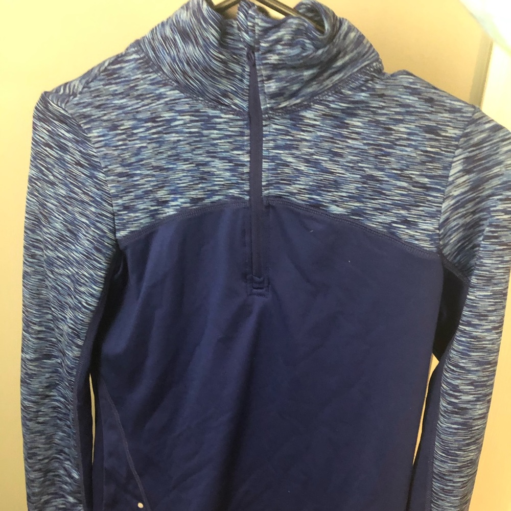Athletic top